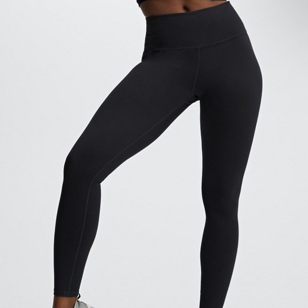 Fabletics define high waisted leggings